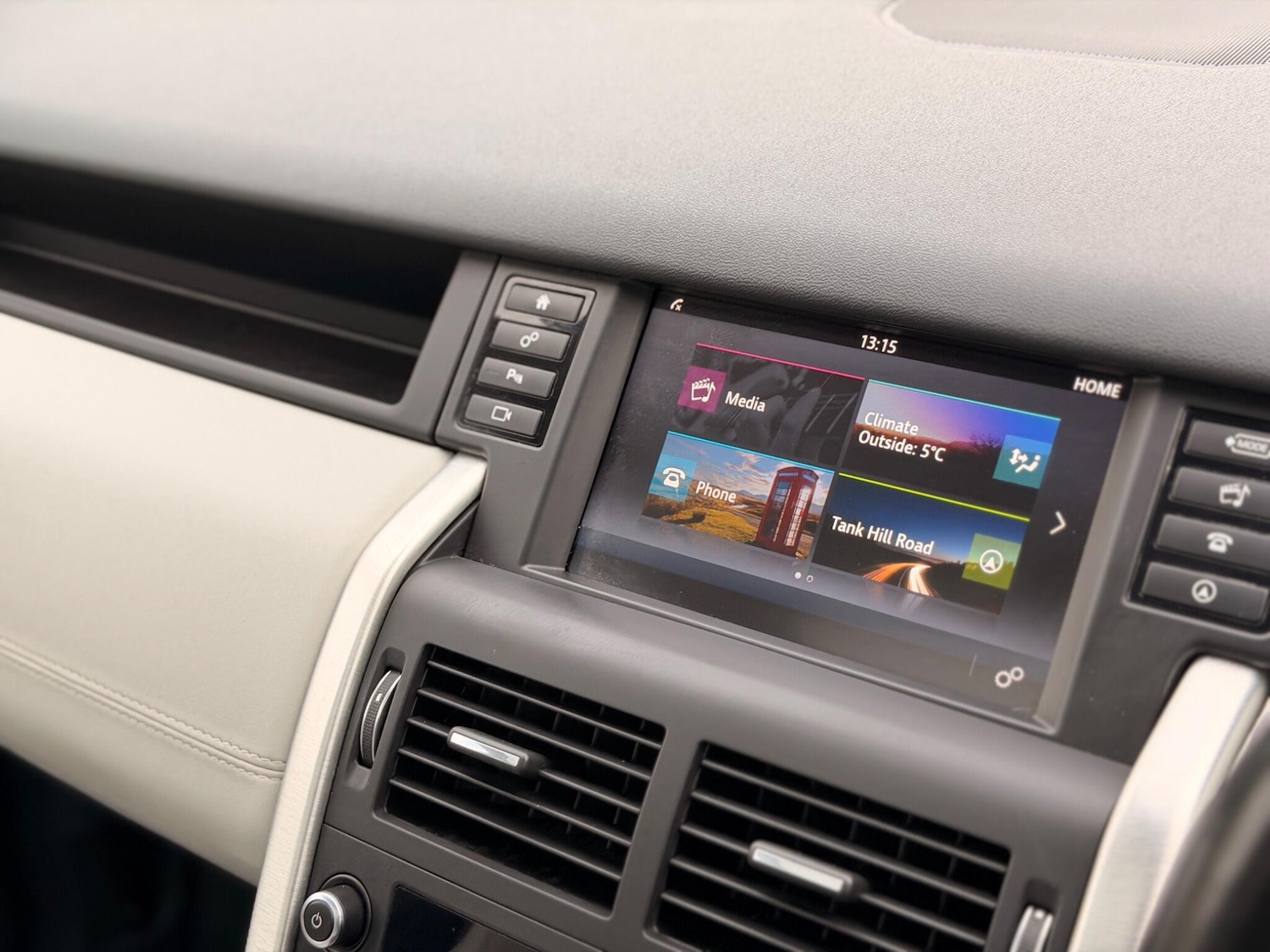 Used Land Rover Discovery Sport for sale - 76656990: Photo 36