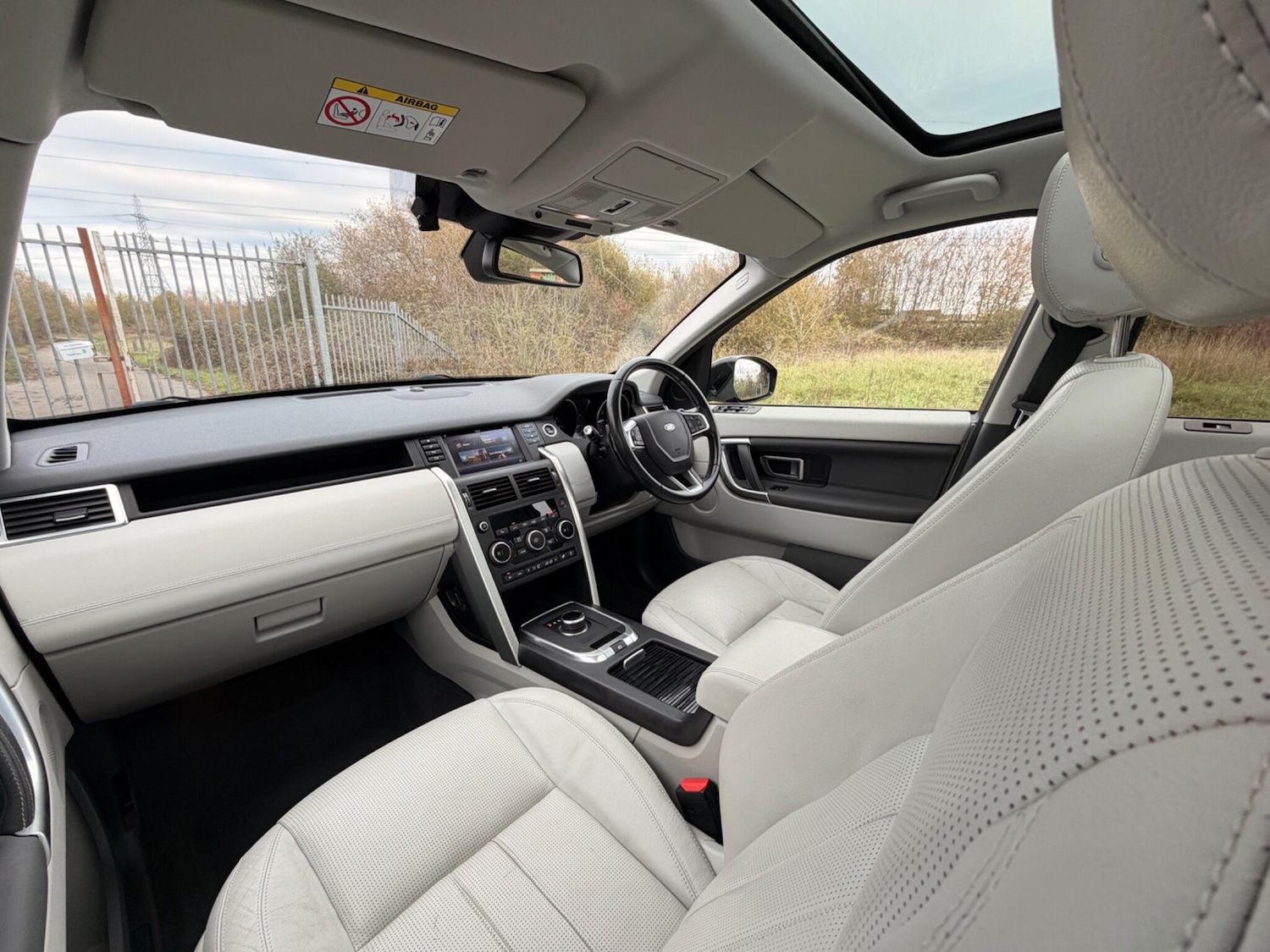 Used Land Rover Discovery Sport for sale - 76656990: Photo 42