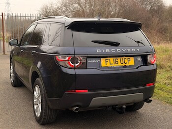 Used Land Rover Discovery Sport 2016 for sale - 77424630: Photo