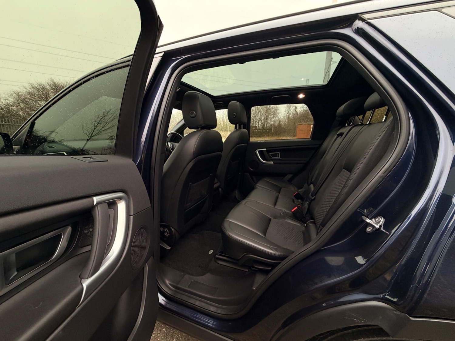 Used Land Rover Discovery Sport for sale - 77424630: Photo 9