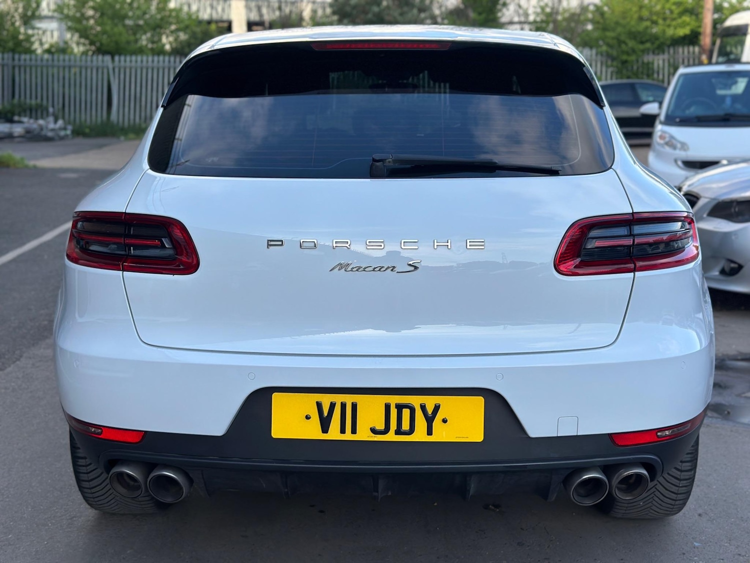 Vehicle 28