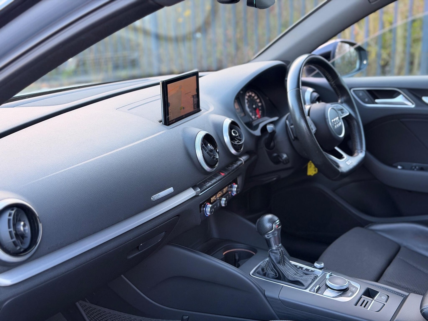 Used Audi A3 2017 for sale - 76801874: Photo 10