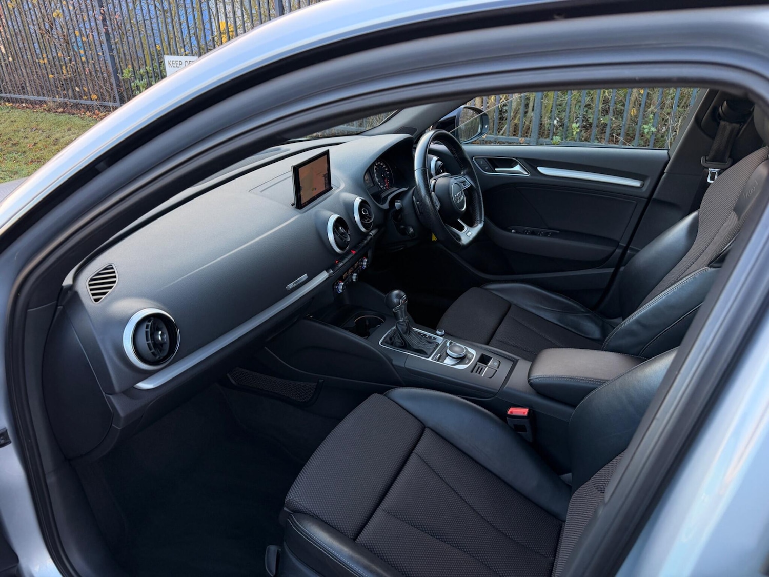 Used Audi A3 2017 for sale - 76801874: Photo 14