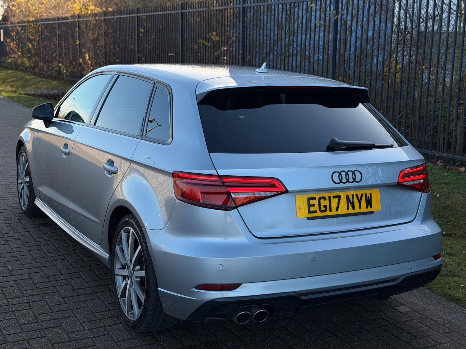 Used Audi A3 2017 for sale - 76801874: Photo 4