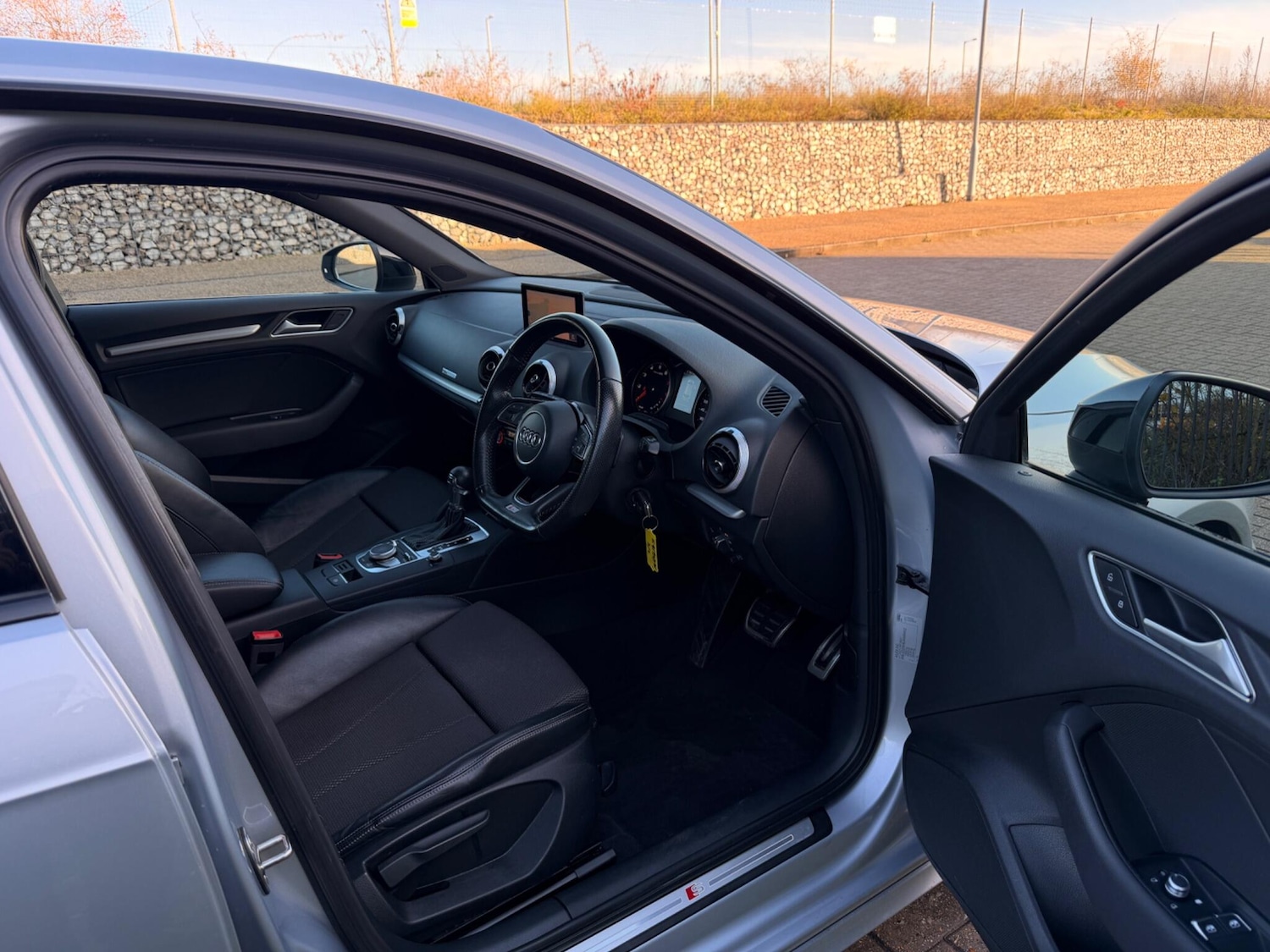 Used Audi A3 2017 for sale - 76801874: Photo 45