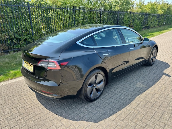 Used Tesla Model 3 2020 for sale - 75519007: Photo 16