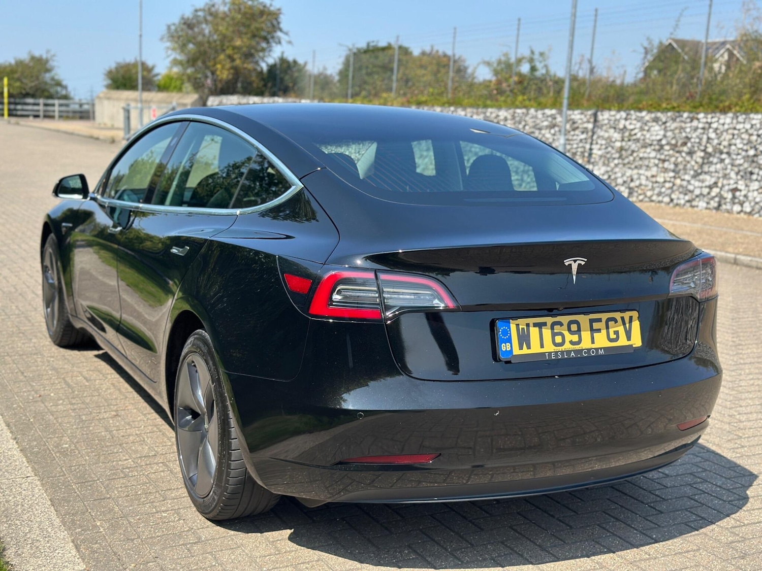 Vehicle 21