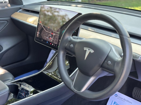 Used Tesla Model 3 2020 for sale - 75519007: Photo 28