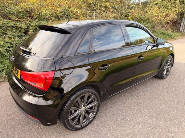 Used Audi A1 2015 for sale - 76072952: Photo 32