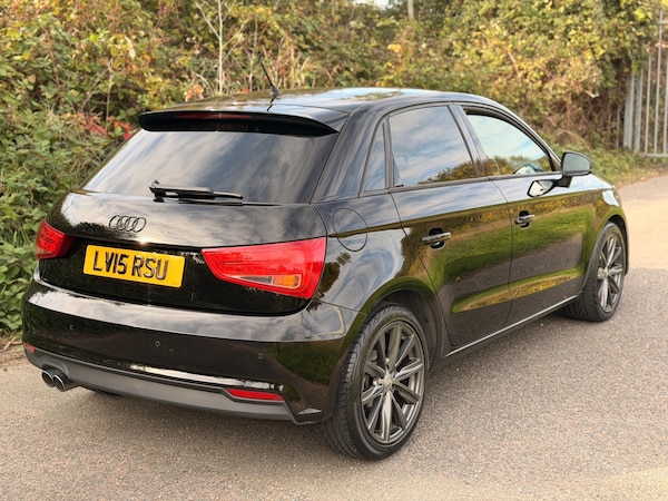 Used Audi A1 2015 for sale - 76072952: Photo 6