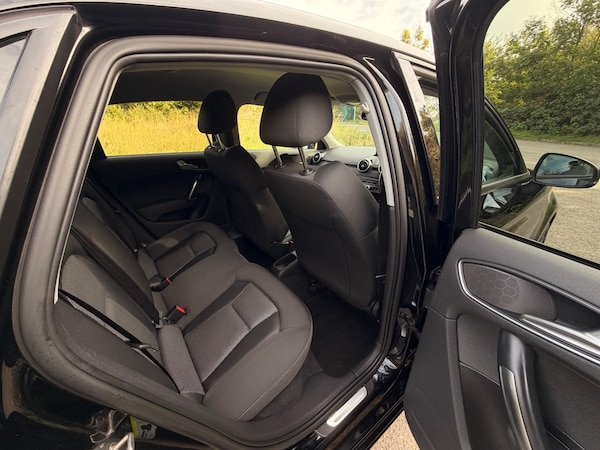 Used Audi A1 2015 for sale - 76072952: Photo 8