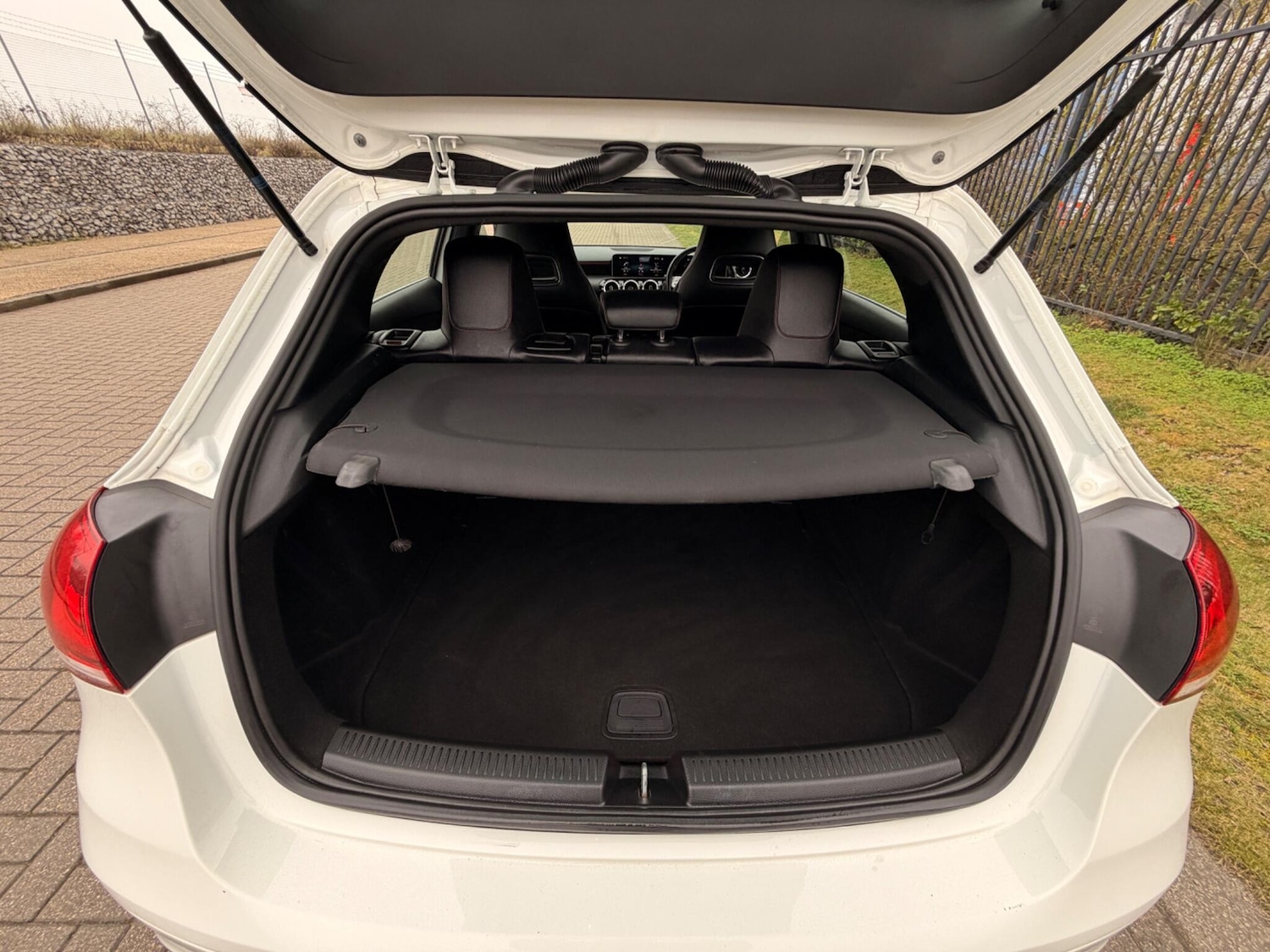 Used Mercedes-Benz A-Class for sale - 77807690: Photo 32