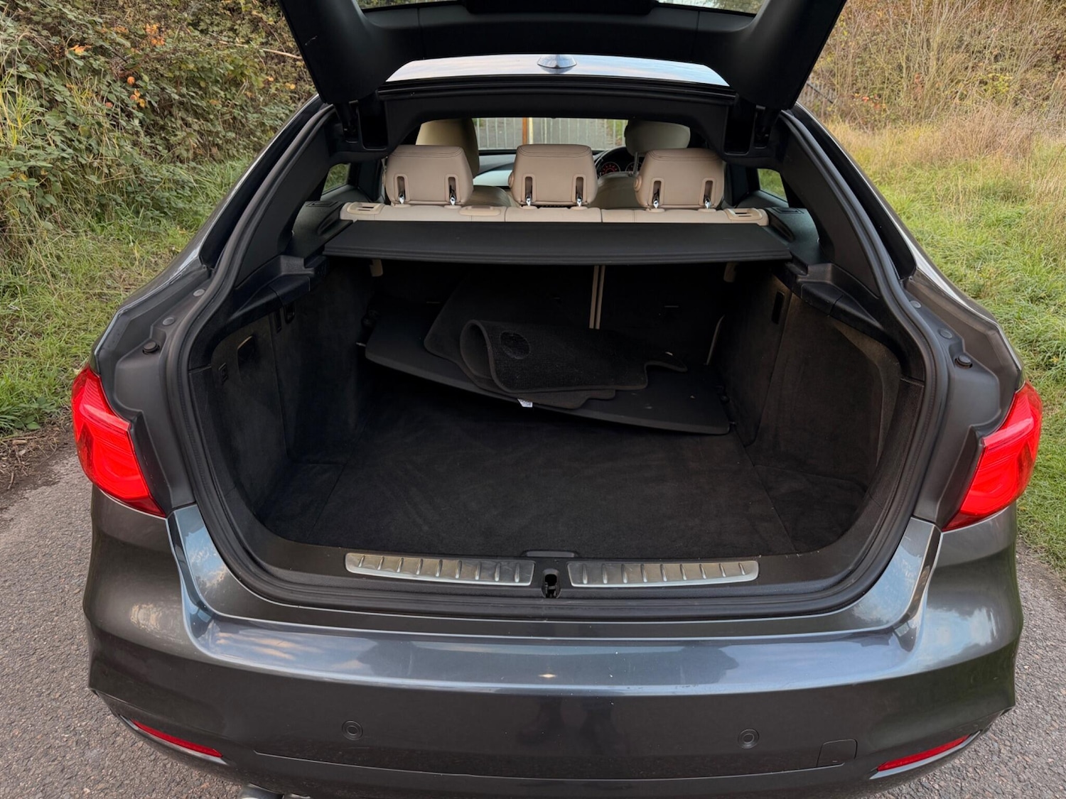 Used BMW 3 Series 2016 for sale - 76409627: Photo 27