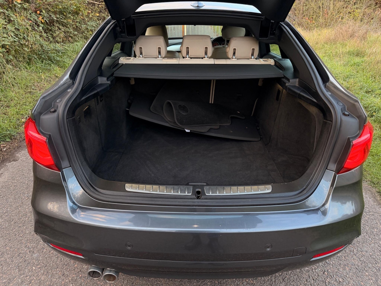 Used BMW 3 Series 2016 for sale - 76409627: Photo 48