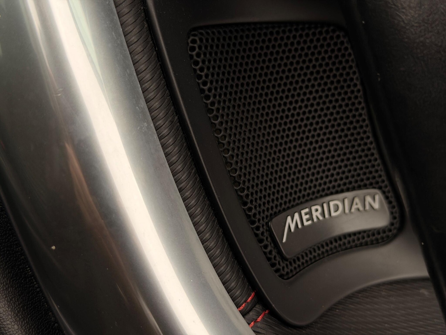 Used Land Rover Discovery Sport 2017 for sale - 77695345: Photo 17