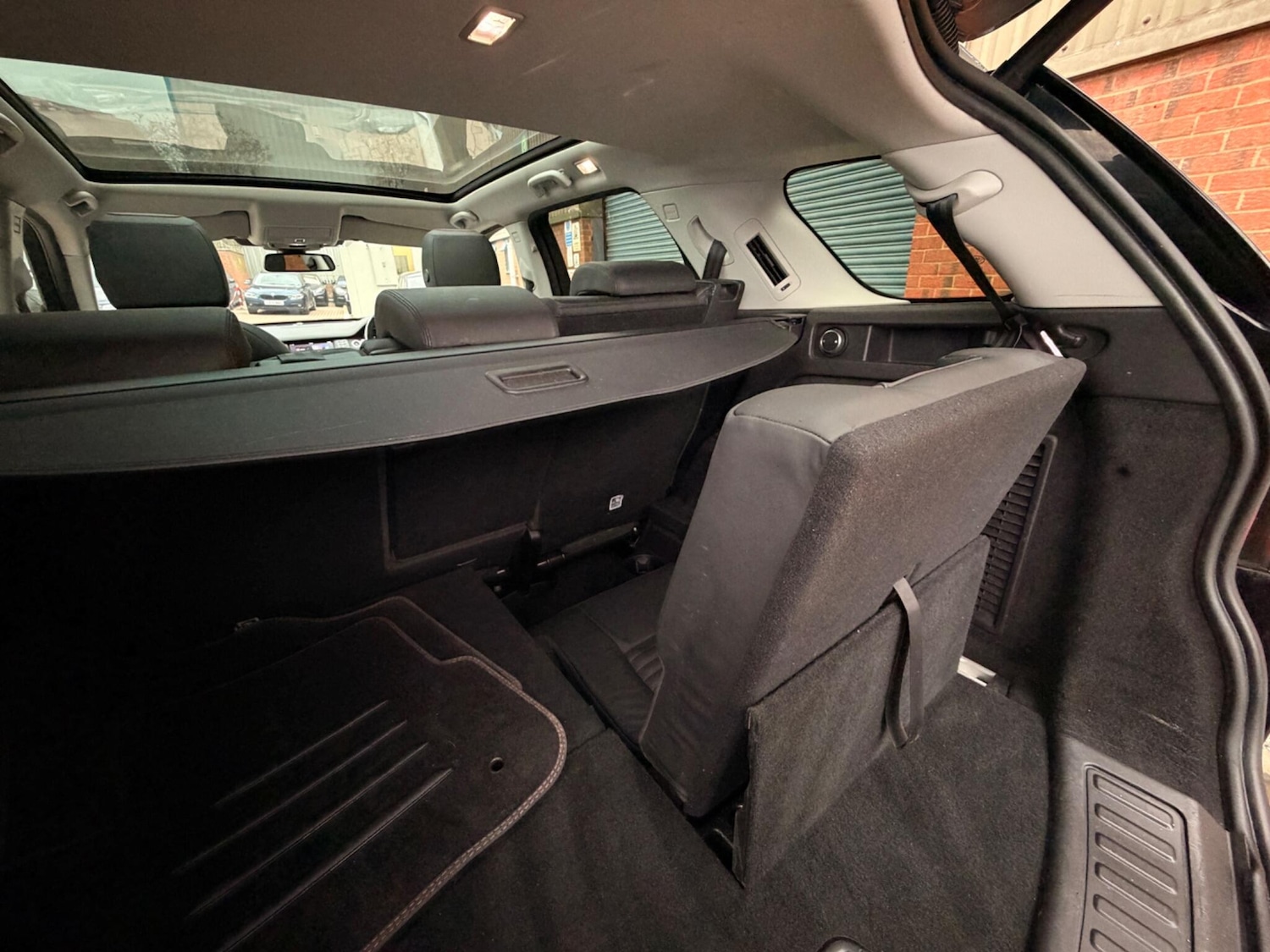 Used Land Rover Discovery Sport 2017 for sale - 77695345: Photo 30