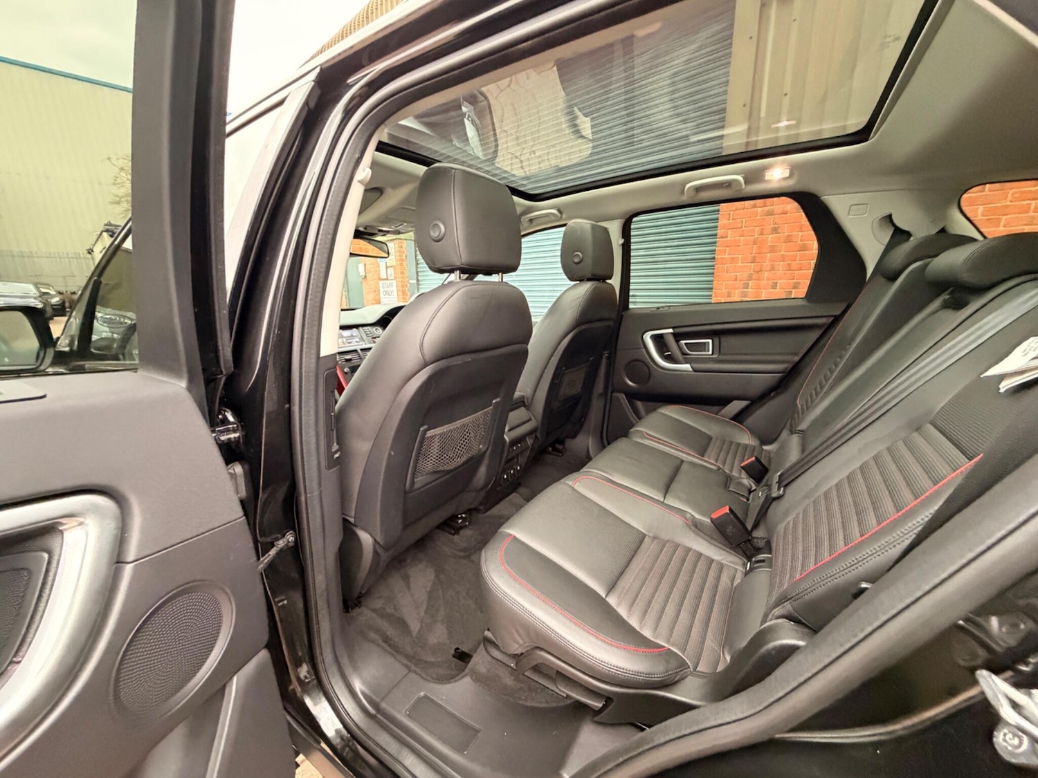 Used Land Rover Discovery Sport 2017 for sale - 77695345: Photo 39