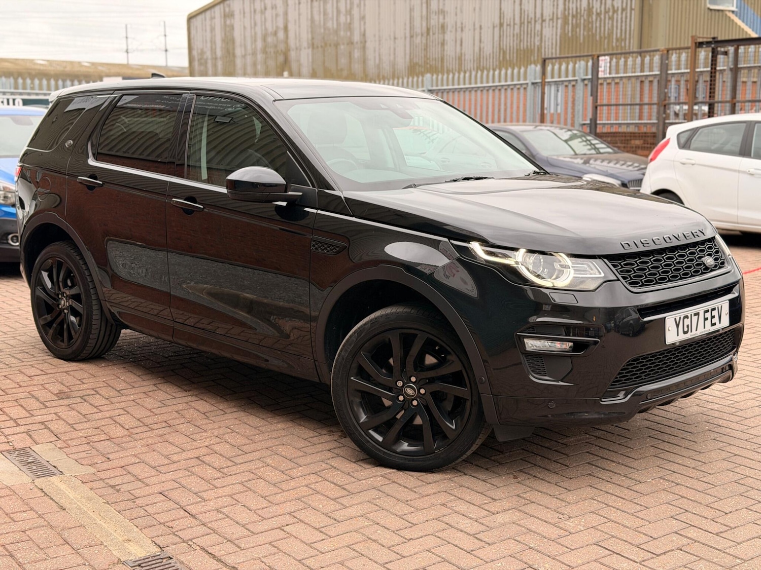 Used Land Rover Discovery Sport 2017 for sale - 77695345: Photo 43