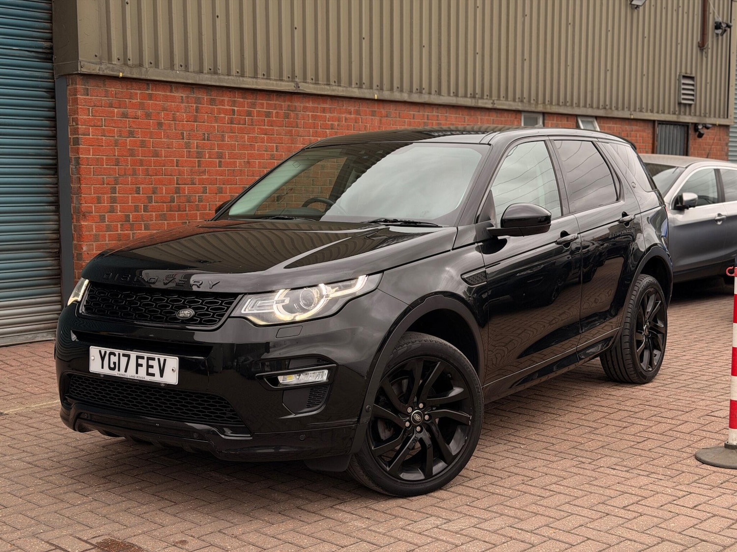 Used Land Rover Discovery Sport 2017 for sale - 77695345: Photo 50
