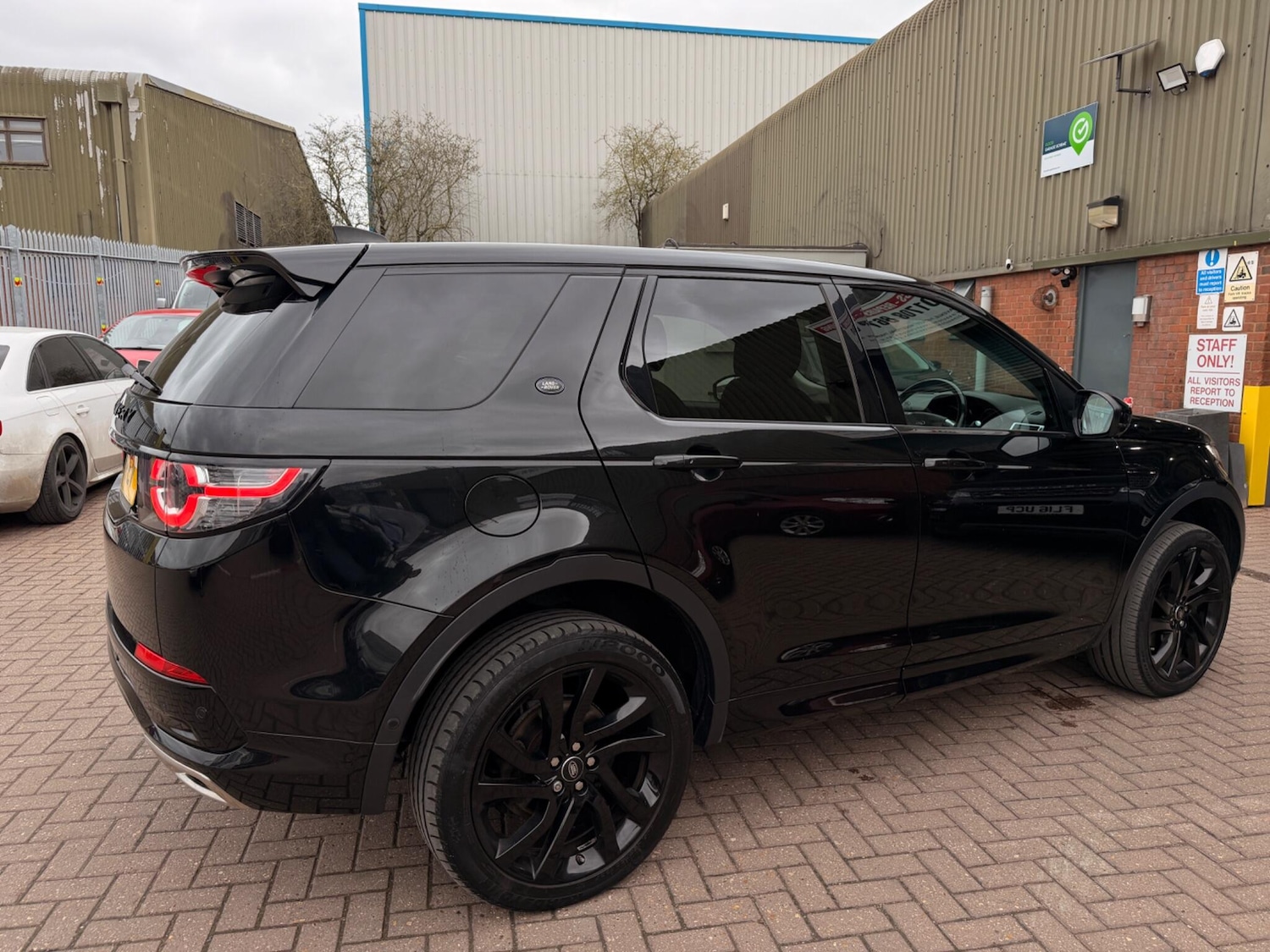 Used Land Rover Discovery Sport 2017 for sale - 77695345: Photo 58
