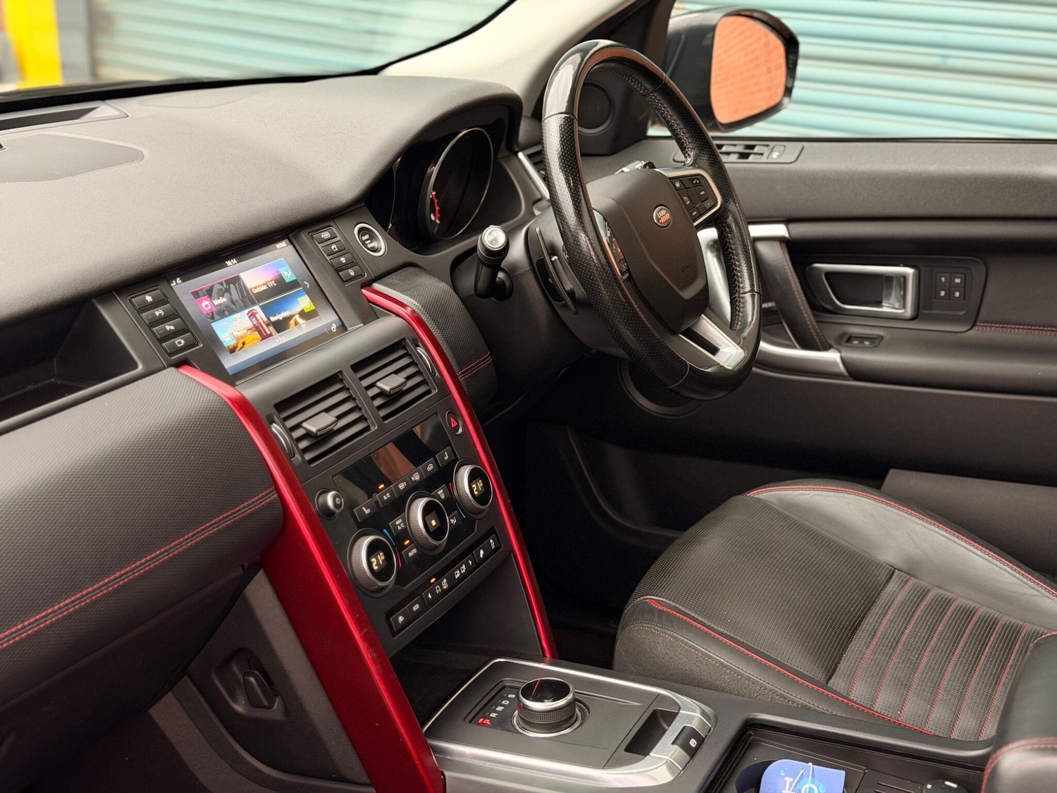 Used Land Rover Discovery Sport 2017 for sale - 77695345: Photo 8