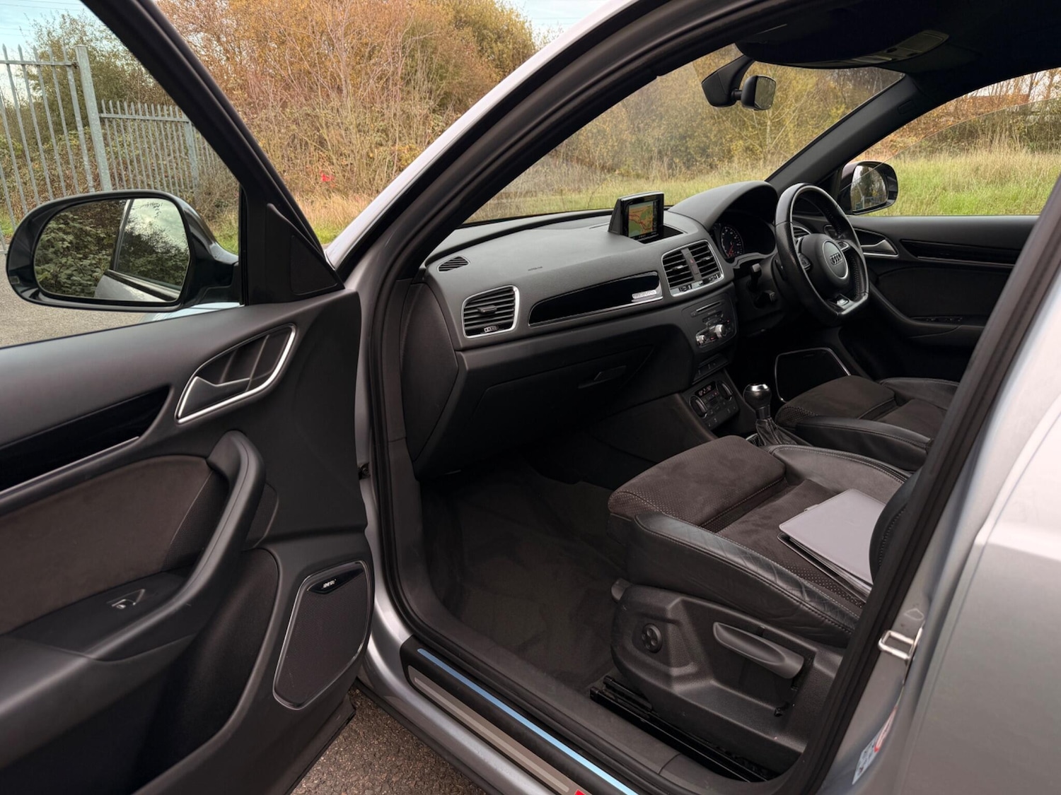 Used Audi Q3 2017 for sale - 76912940: Photo 19