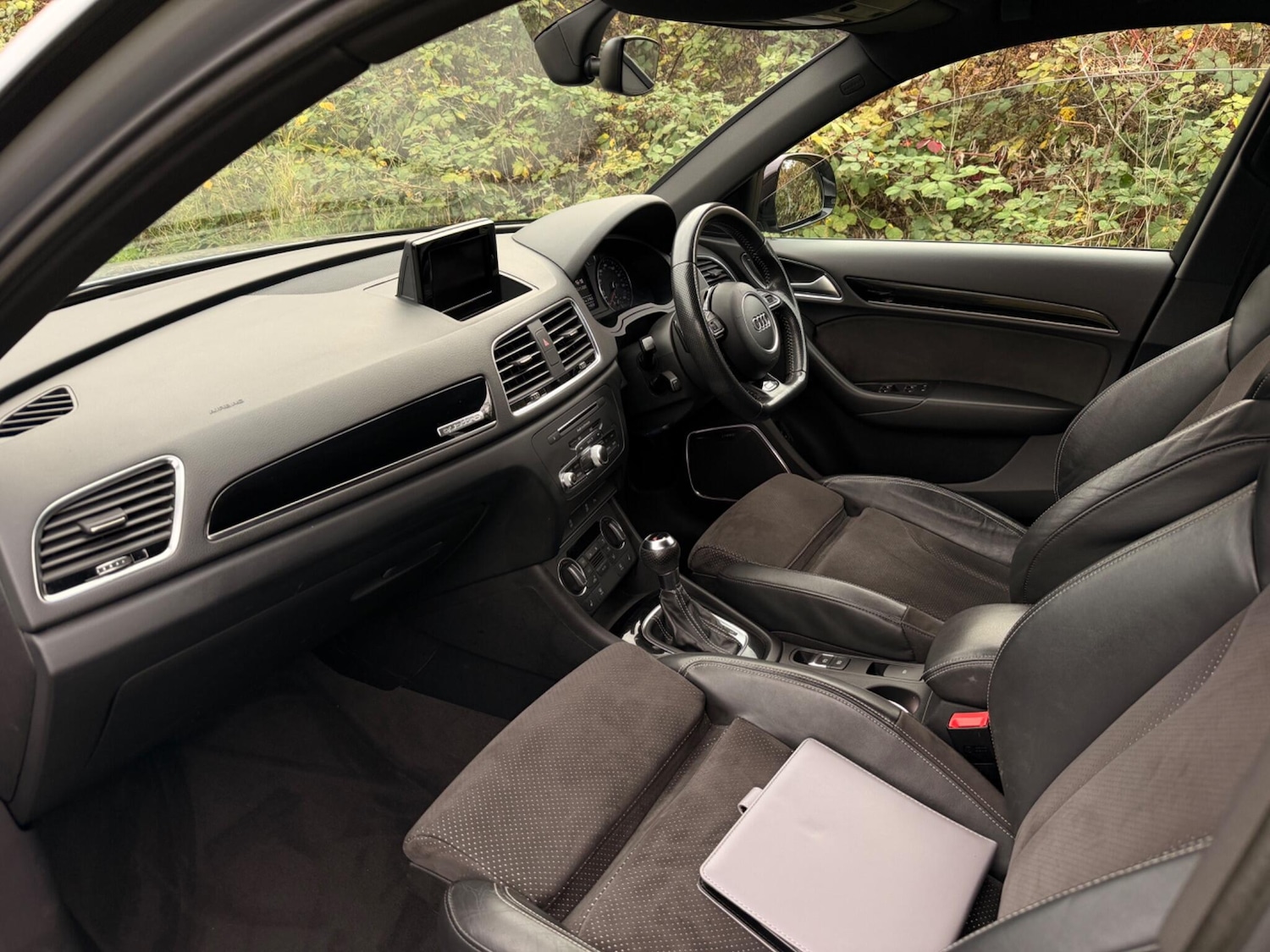 Used Audi Q3 2017 for sale - 76912940: Photo 25