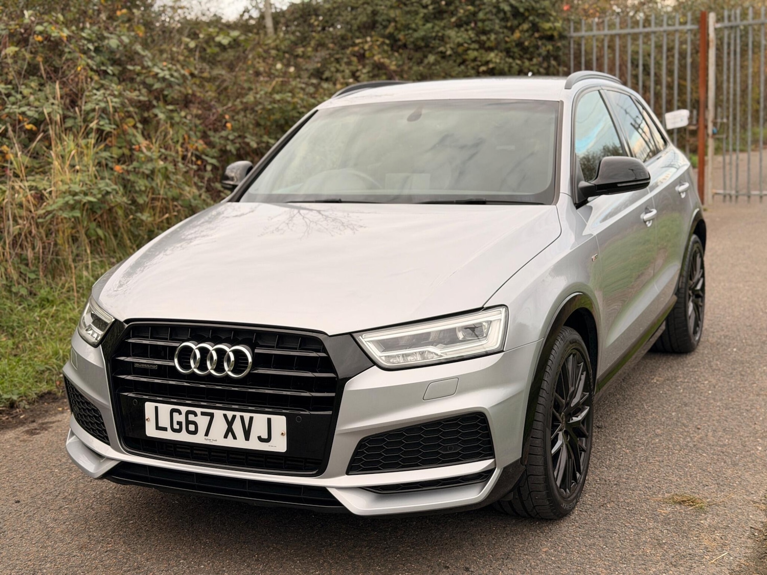 Used Audi Q3 2017 for sale - 76912940: Photo 3