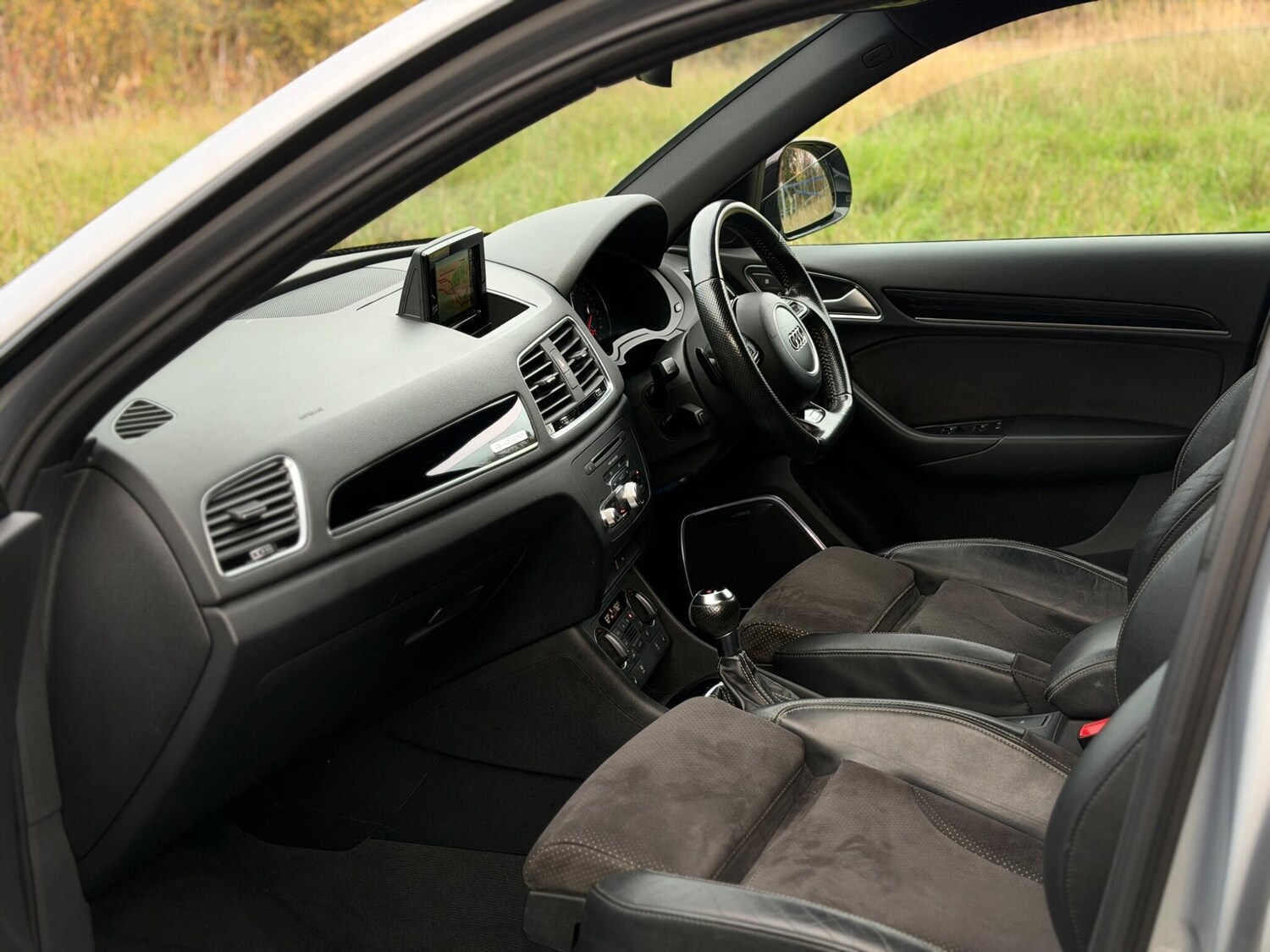 Used Audi Q3 2017 for sale - 76912940: Photo 39