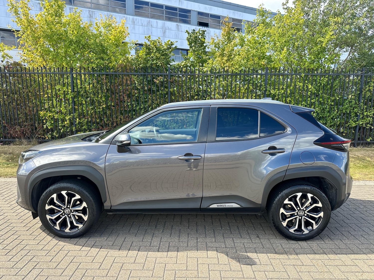 Vehicle 27