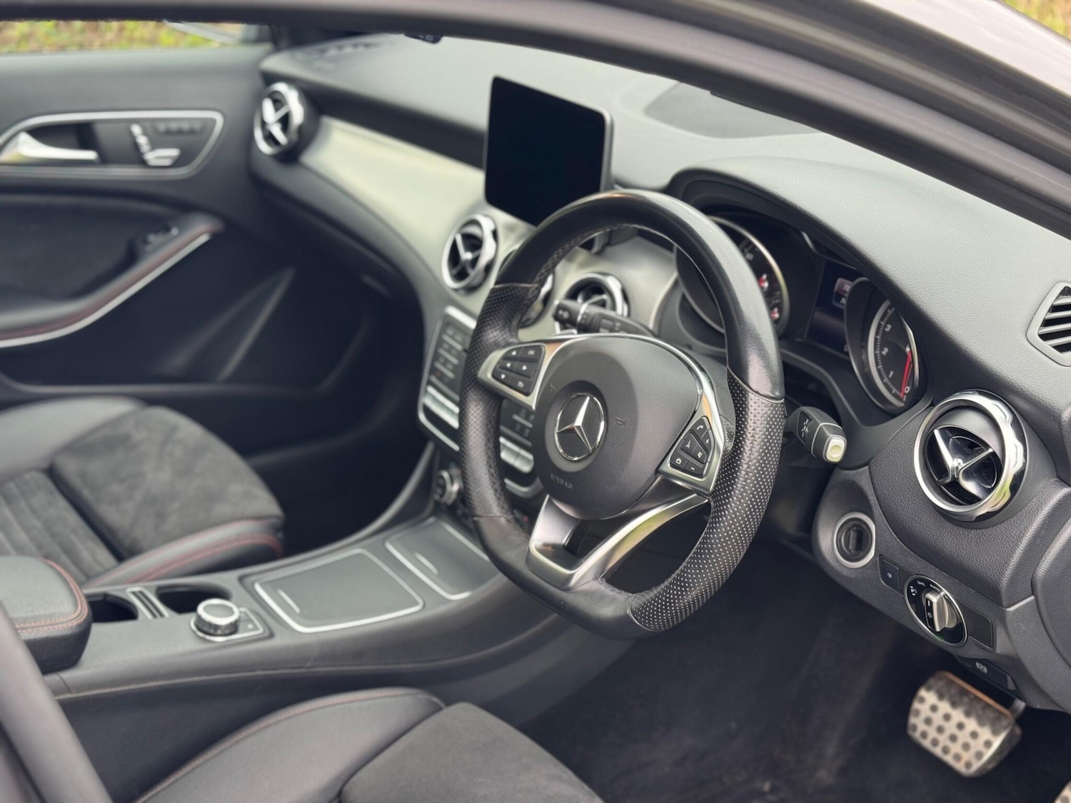 Used Mercedes-Benz GLA 2018 for sale - 78101026: Photo 8