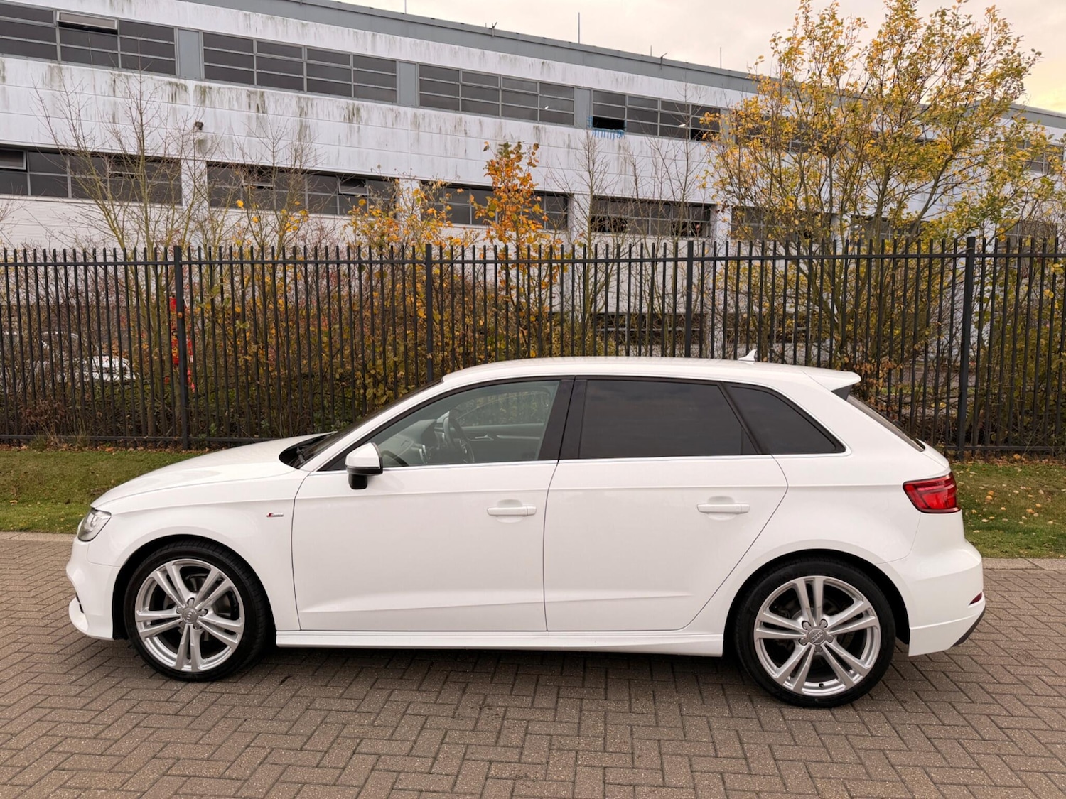 Used Audi A3 2016 for sale - 76584377: Photo 31