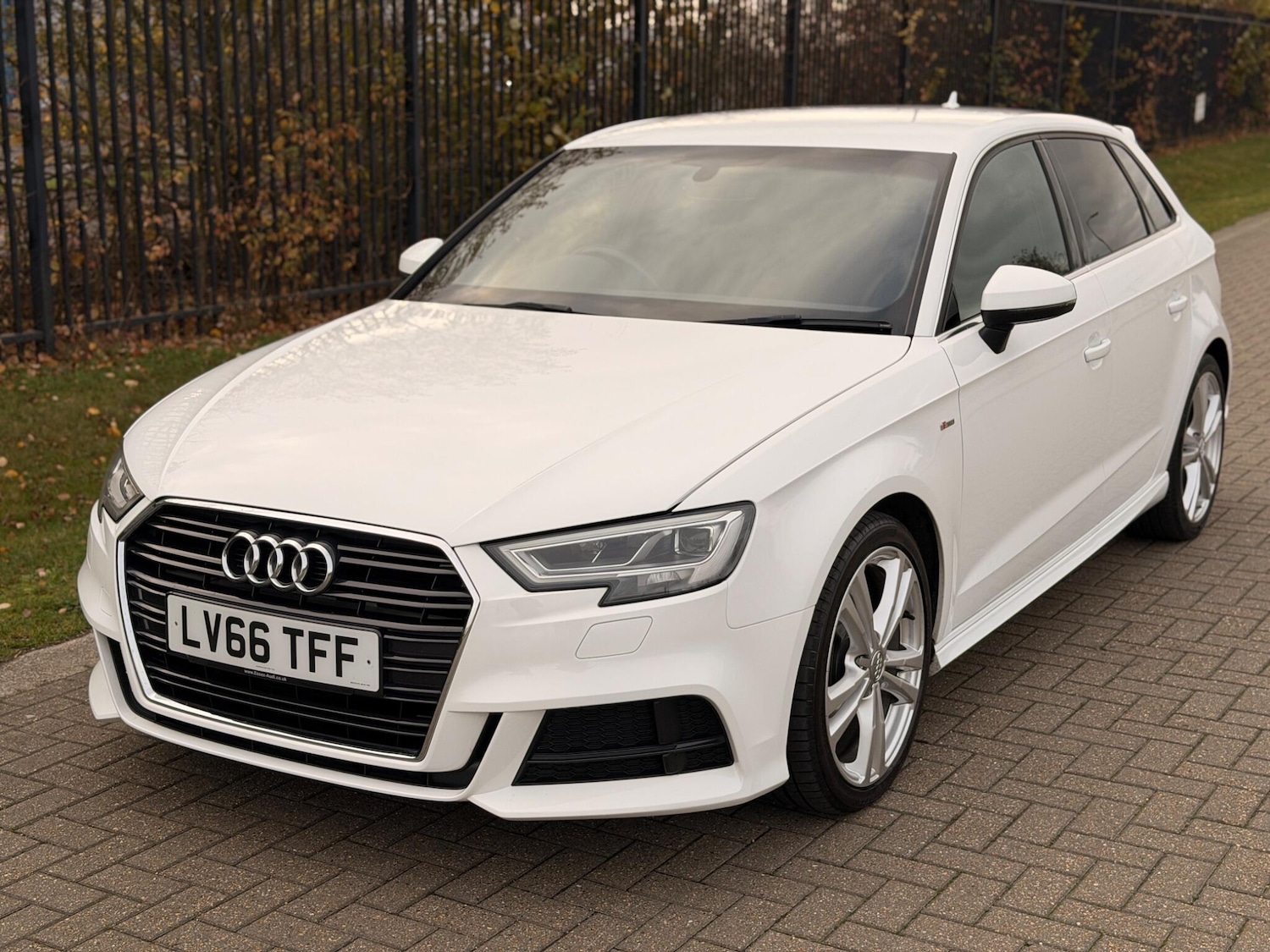 Used Audi A3 2016 for sale - 76584377: Photo 4