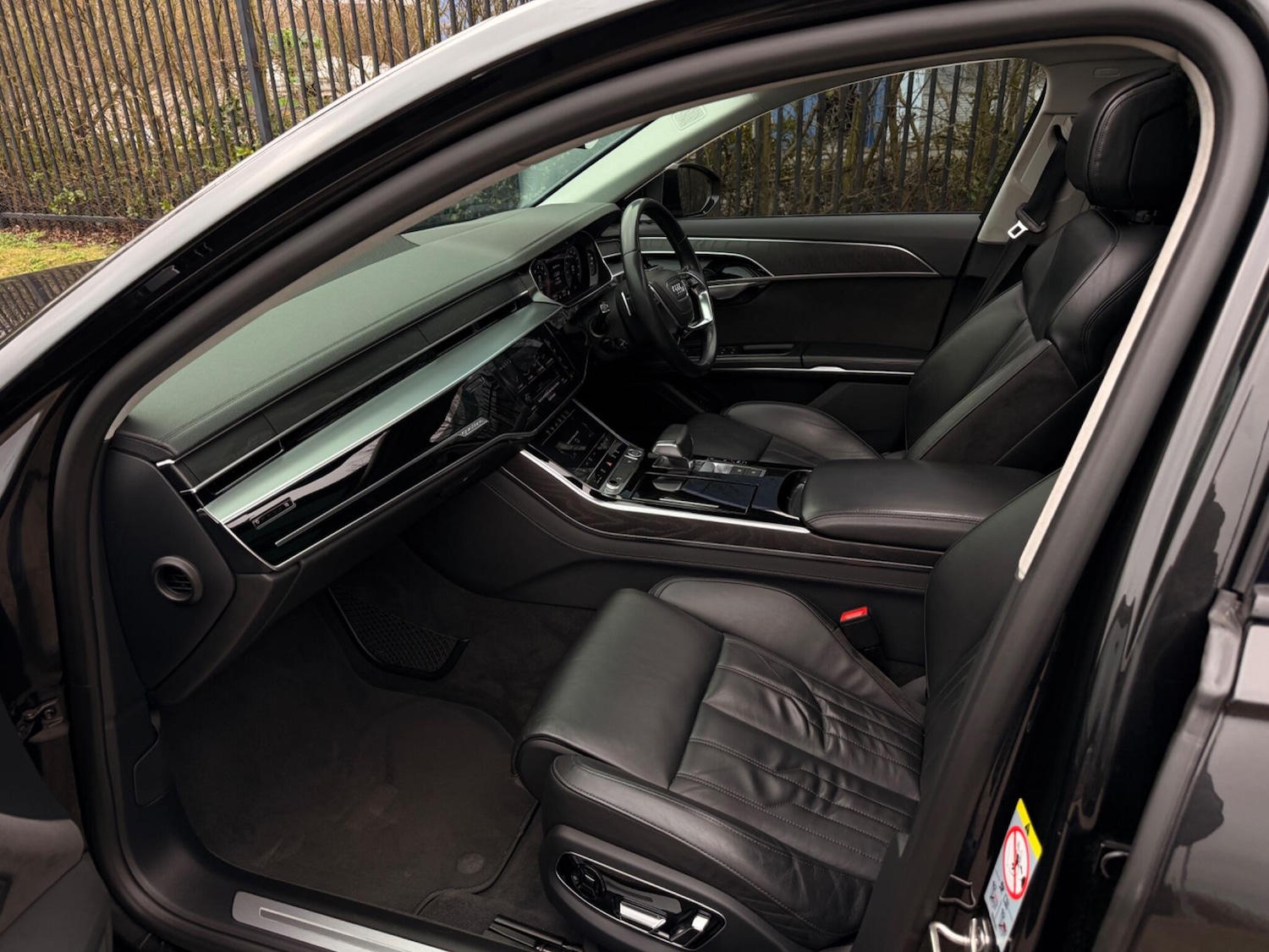 Used Audi A8 2018 for sale - 77696125: Photo 11