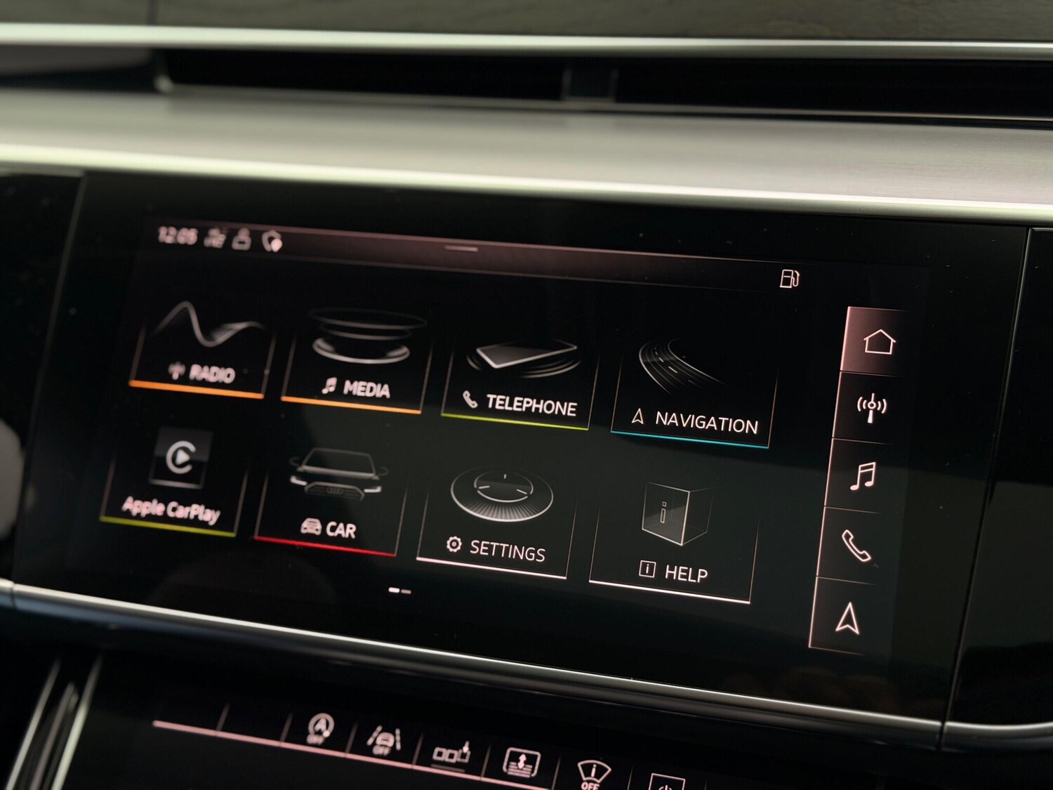 Used Audi A8 2018 for sale - 77696125: Photo 25