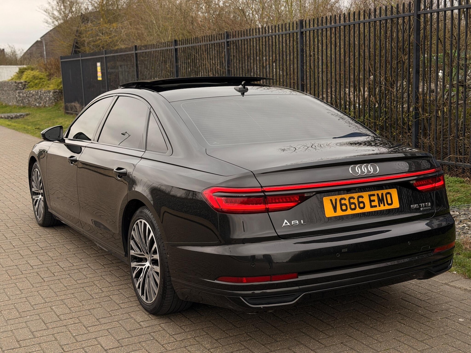 Used Audi A8 2018 for sale - 77696125: Photo 5