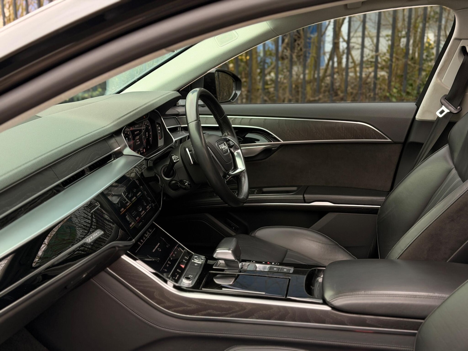 Used Audi A8 2018 for sale - 77696125: Photo 9