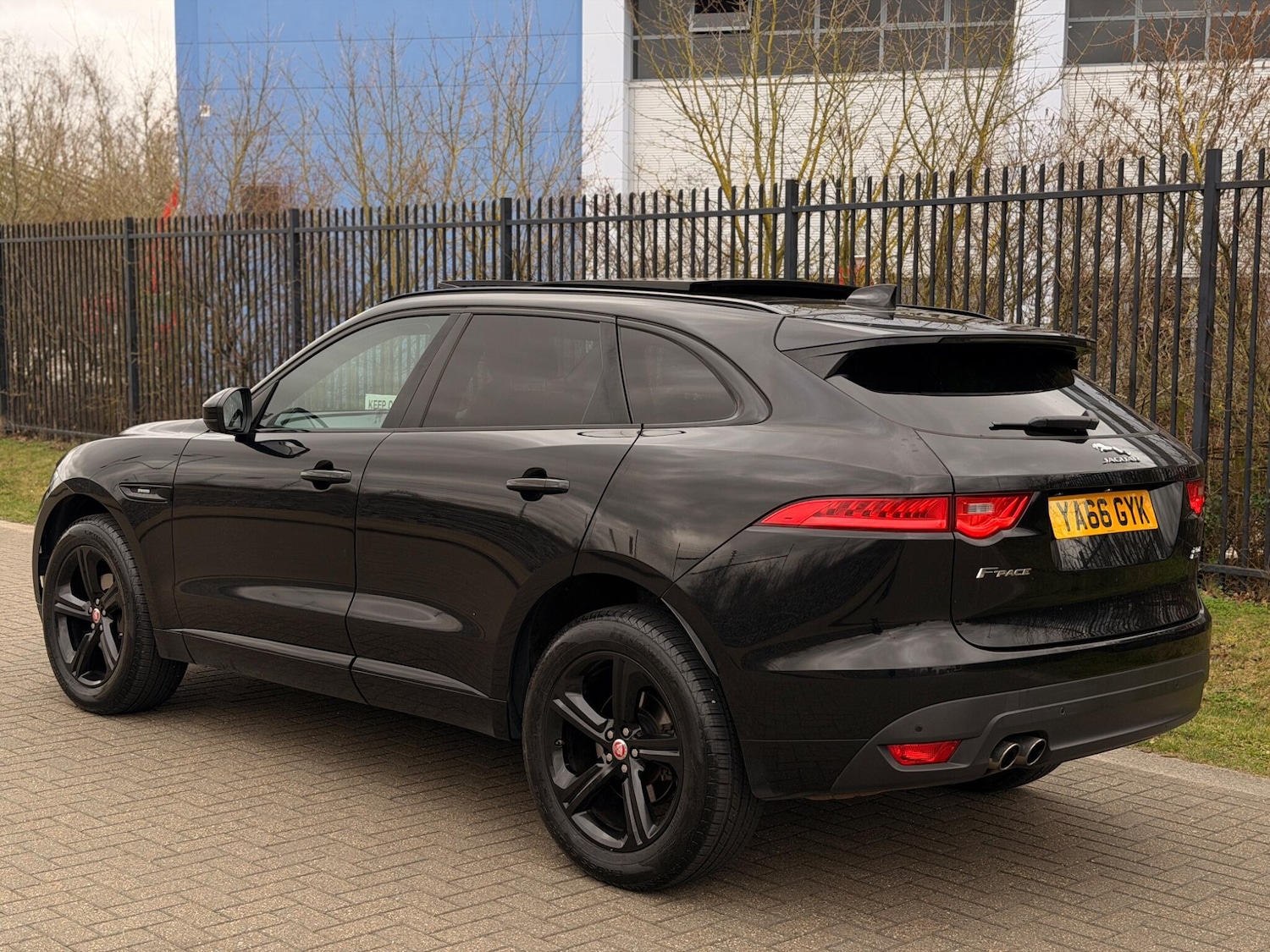 Used Jaguar F-Pace 2017 for sale - 77695346: Photo 18