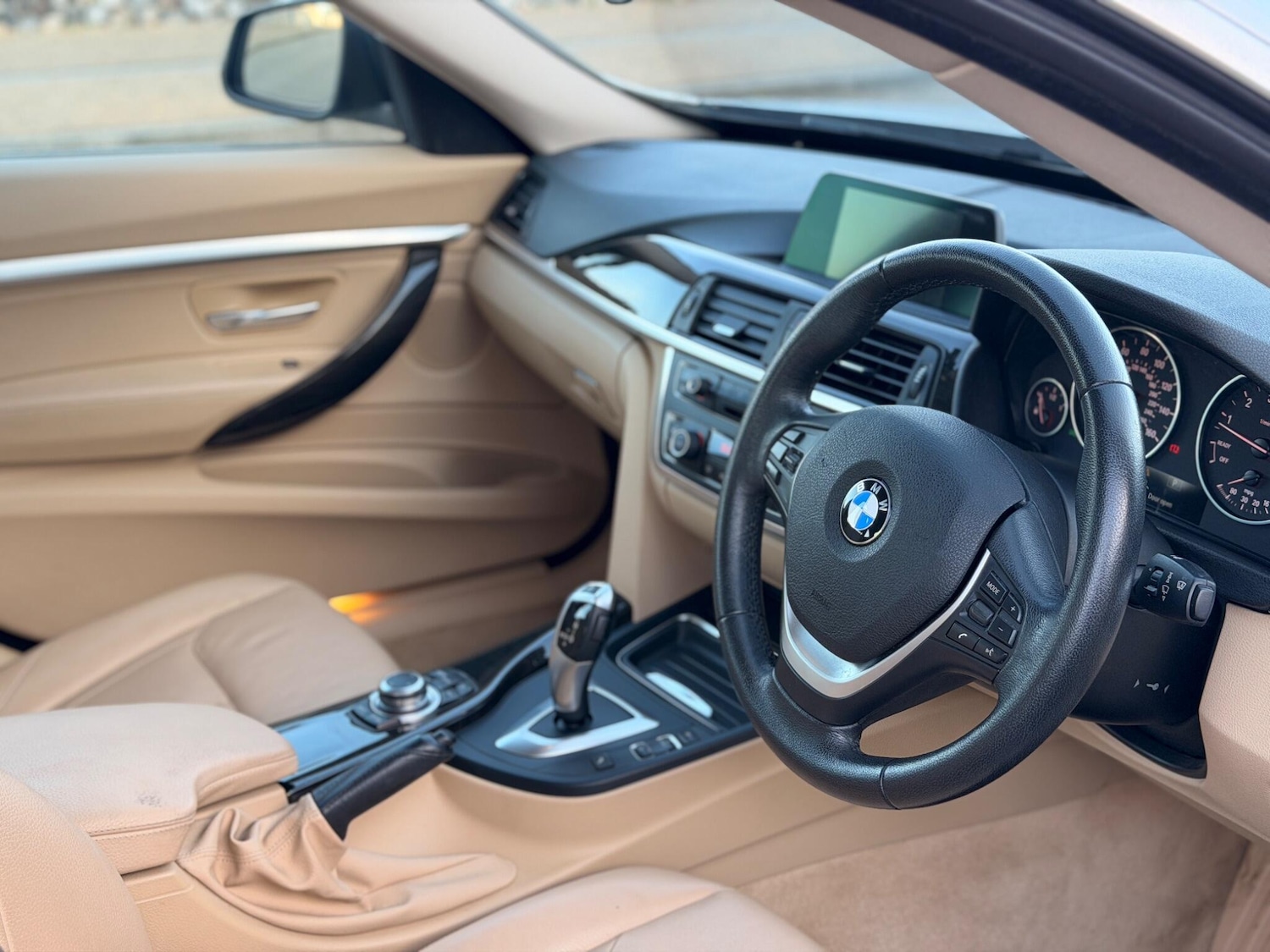 Used BMW 3 Series 2014 for sale - 78072618: Photo 10