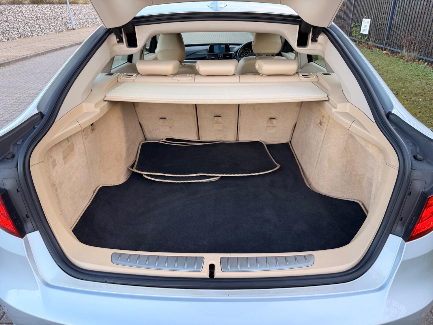 Used BMW 3 Series 2014 for sale - 78072618: Photo 27