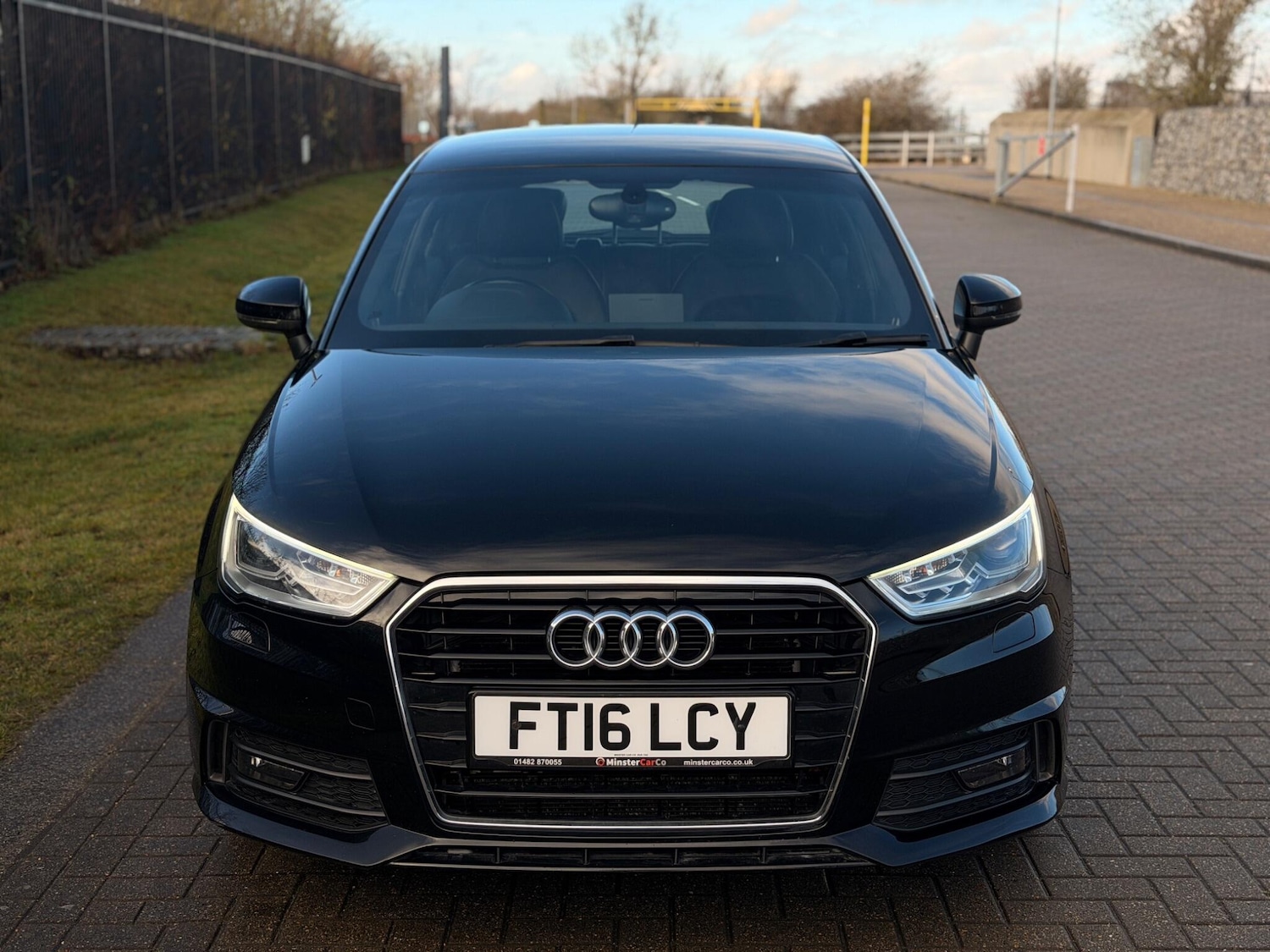 Used Audi A1 for sale - 77266726: Photo 2