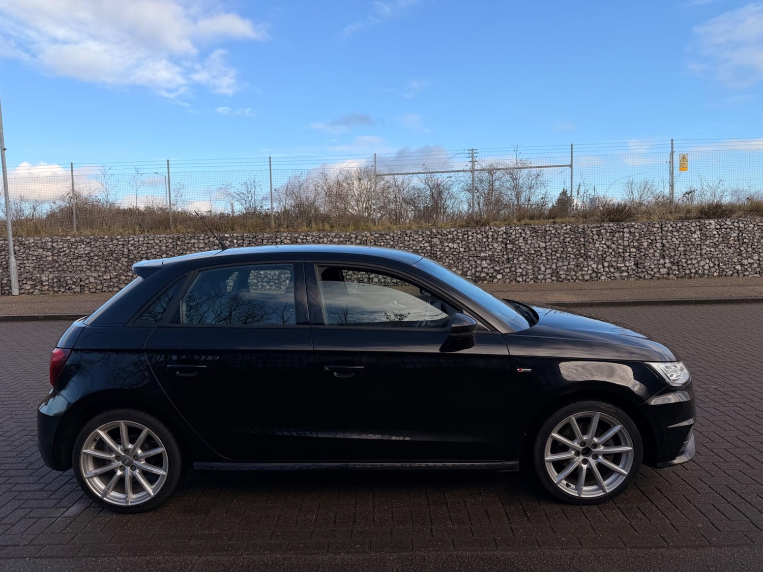 Used Audi A1 for sale - 77266726: Photo 24