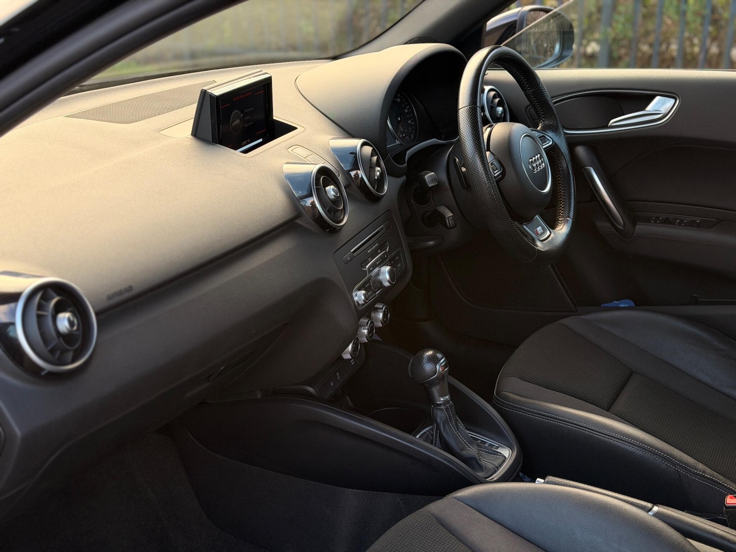 Used Audi A1 for sale - 77266726: Photo 8