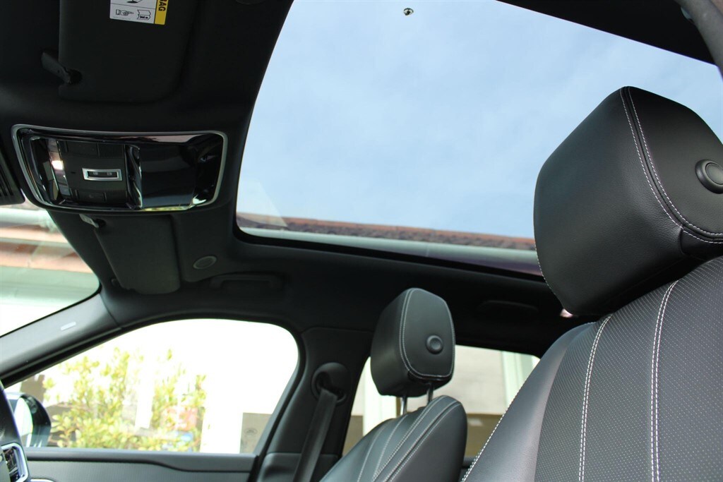 Used Land Rover Range Rover Velar 2023 for sale - 77903608: Photo 39