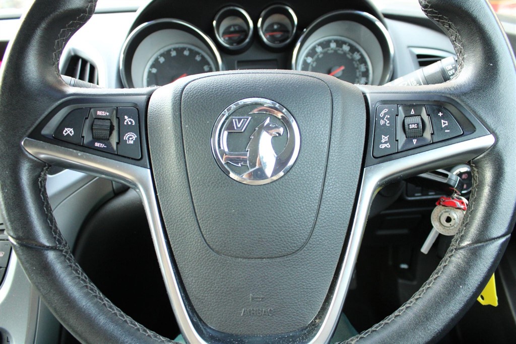 Used Vauxhall Astra GTC 2014 for sale - 77804102: Photo 10