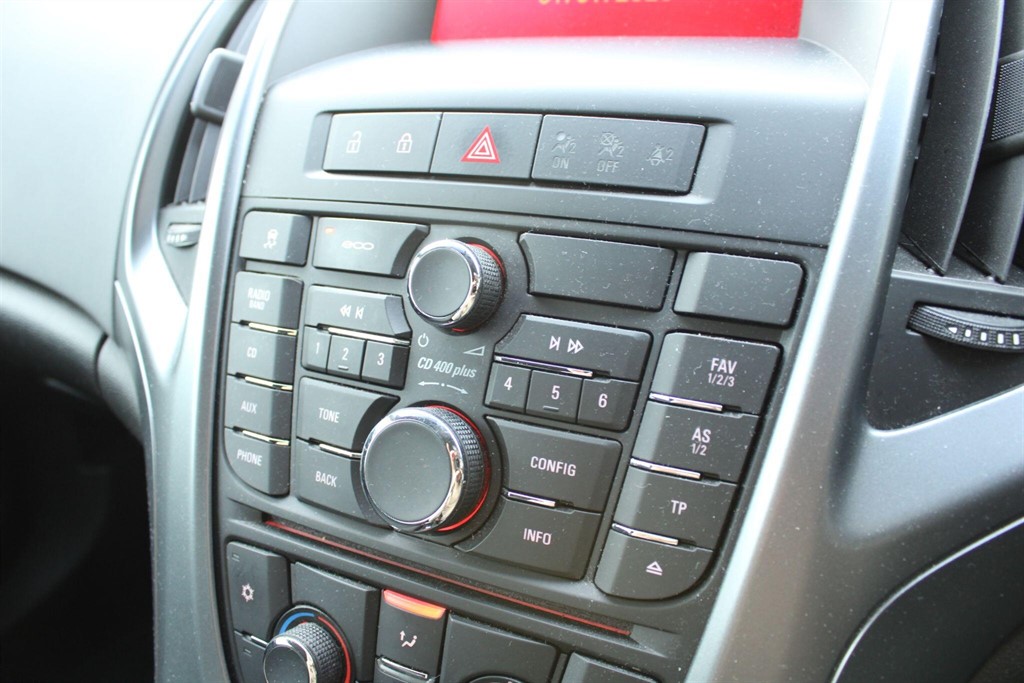 Used Vauxhall Astra GTC 2014 for sale - 77804102: Photo 26