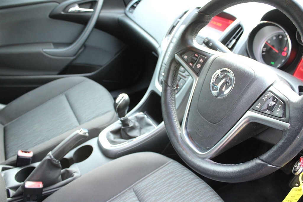 Used Vauxhall Astra GTC 2014 for sale - 77804102: Photo 9