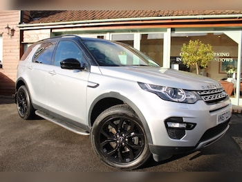 Used Land Rover Discovery Sport 2017 for sale - 77261926: Photo