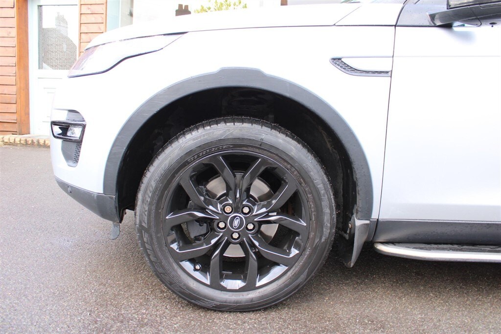 Used Land Rover Discovery Sport 2017 for sale - 77261926: Photo 21