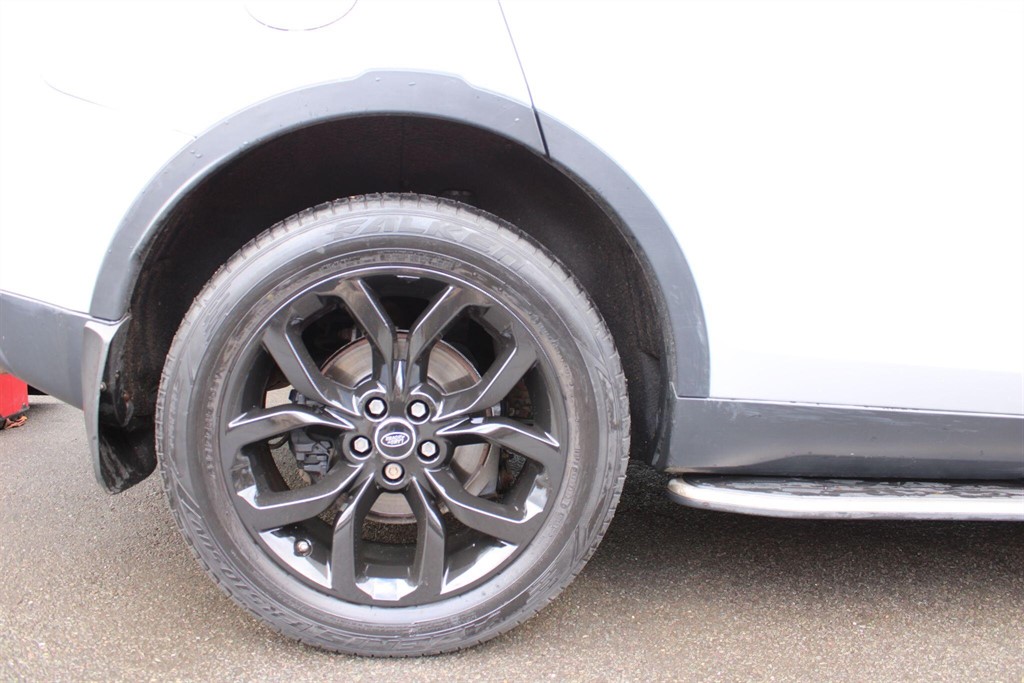 Used Land Rover Discovery Sport 2017 for sale - 77261926: Photo 23